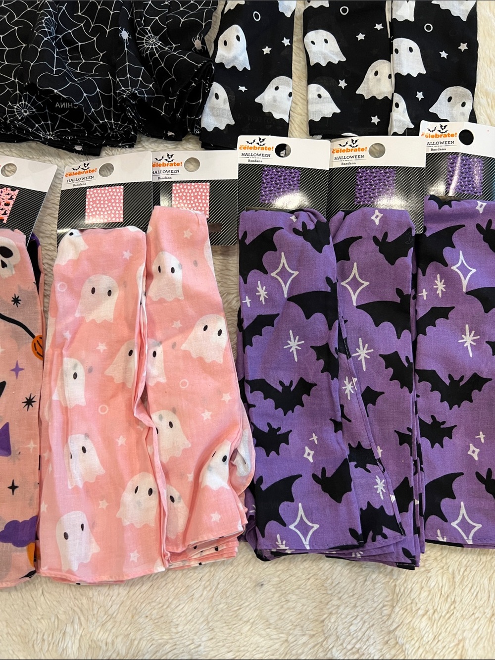 20 Halloween themed bandana ghost bat spider witch pumpkin NWT - Picture 4 of 8